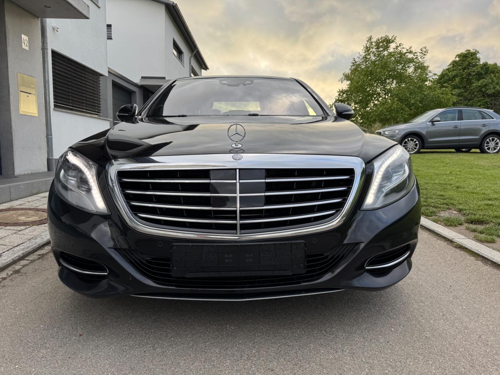 Mercedes-Benz S 500 4Matic L­­­/360 Kamera/Burmester