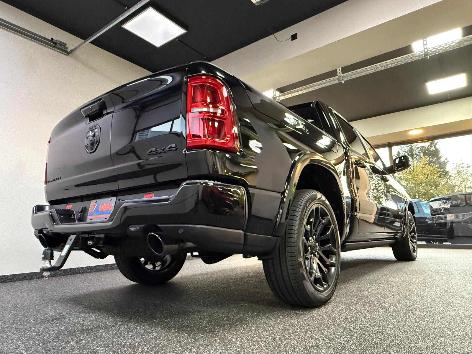 Fahrzeugabbildung Dodge RAM LIMITED HEMI V8-RAMBOX-TAILGATE-SOFORT!!!