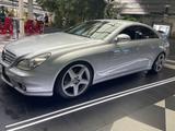 Mercedes-Benz Mercedes CLS 320 CDI  AMG - Mercedes-Benz CLS 320: Cdi AMG