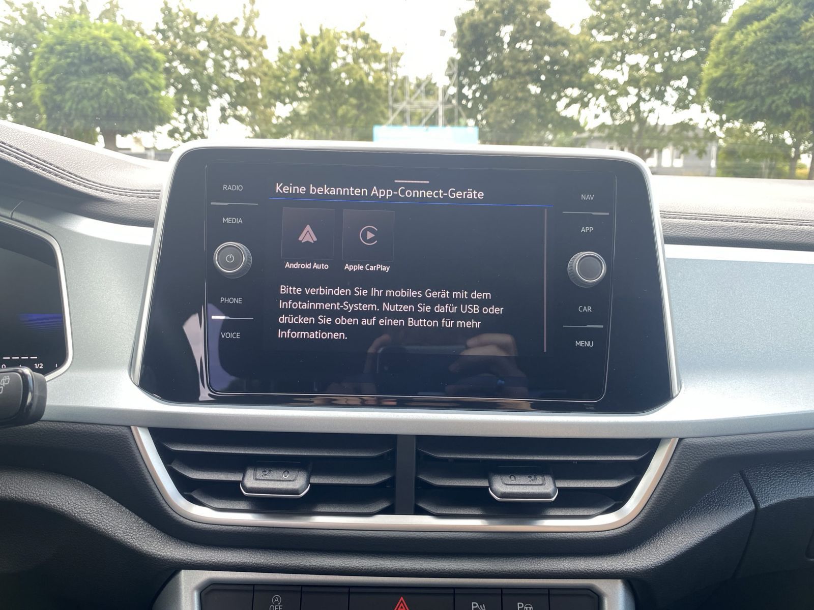 Volkswagen T-Roc - Bild 15