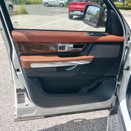 Land-Rover Range Rover Sport - 8