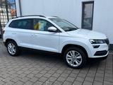 Skoda Karoq 1.5l TSI DSG Ambition (AHK,Navi,SH,Kamera) - gebrauchte Skoda Karoq aus dem Jahr 2022