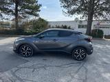 Toyota C-HR 2.0 Hybrid Team D - Toyota C-HR Gebrauchtwagen in Hamburg