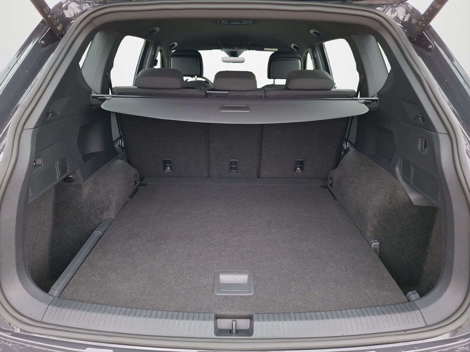 SEAT Tarraco 2.0 TDI Style DSG / NAVI / AHK / ACC / K - Image 16