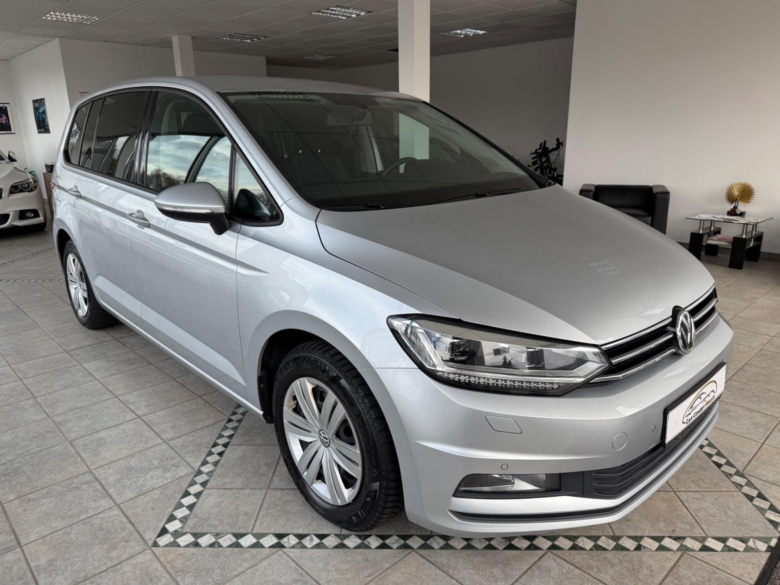 Volkswagen Touran BMT 1.6 TDI 1.HAND LED TOP