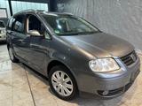 Volkswagen Touran Highline 2.0*KLIMA* - Volkswagen Touran aus 2006: Highline