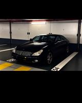 Mercedes-Benz CLS 350 - - blaue Mercedes-Benz CLS 350