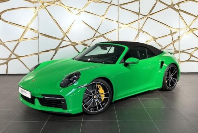 Porsche 992 /911 Turbo S Cabrio*MwST*250KM*