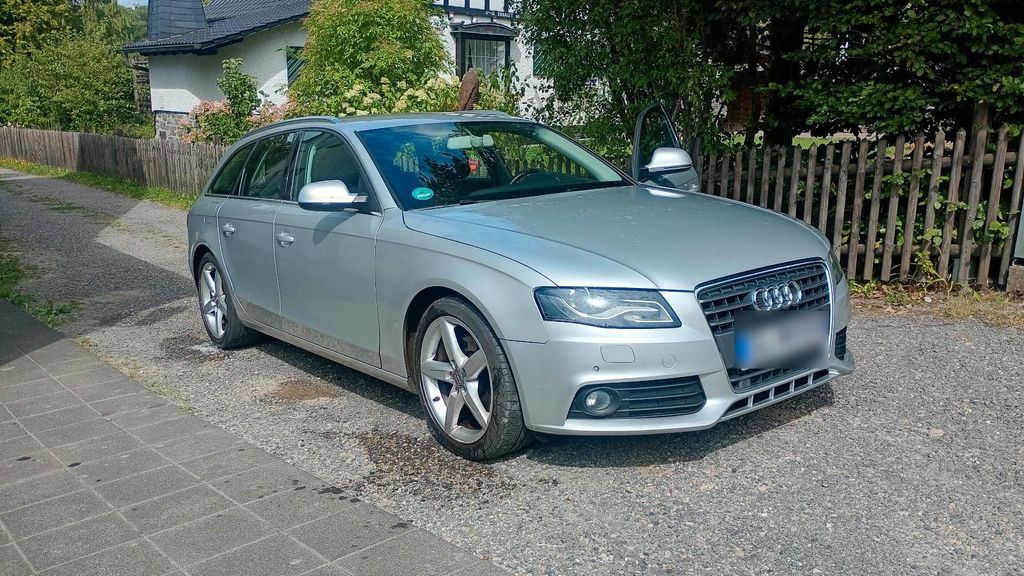 Image of Audi A4