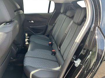 Peugeot 208 1.2 110 Allure KeyLess+LED+SHZ+Alcant.+PDC