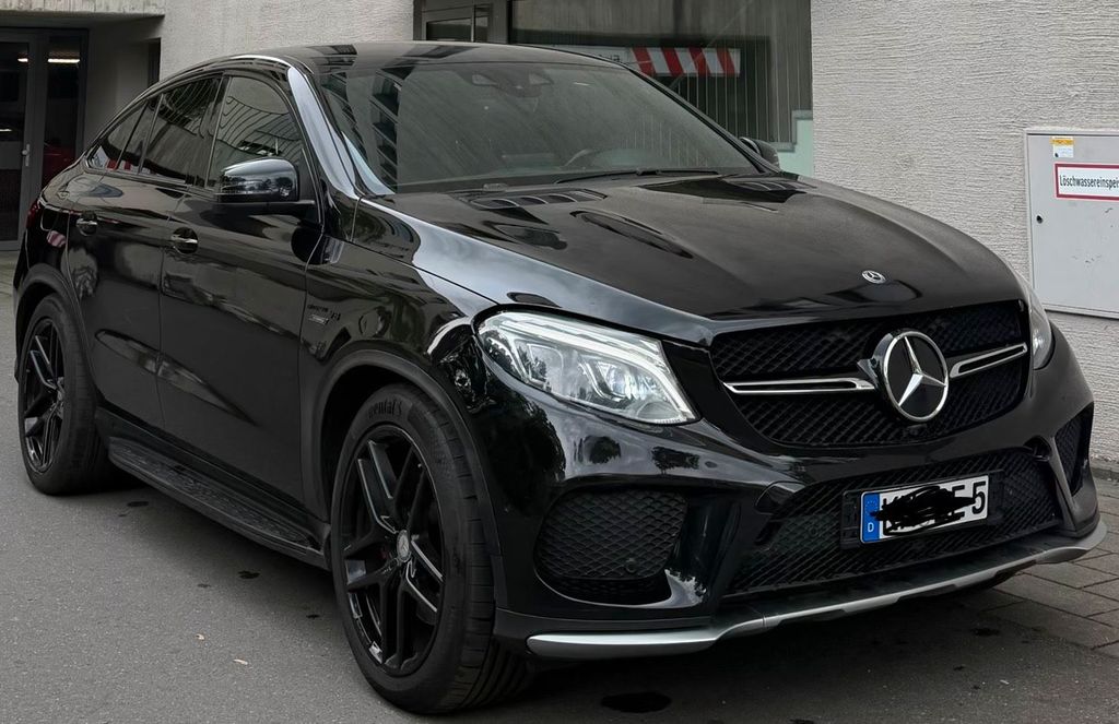 Image of Mercedes-Benz GLE 63 AMG