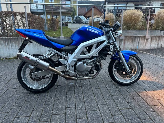 Suzuki SV650