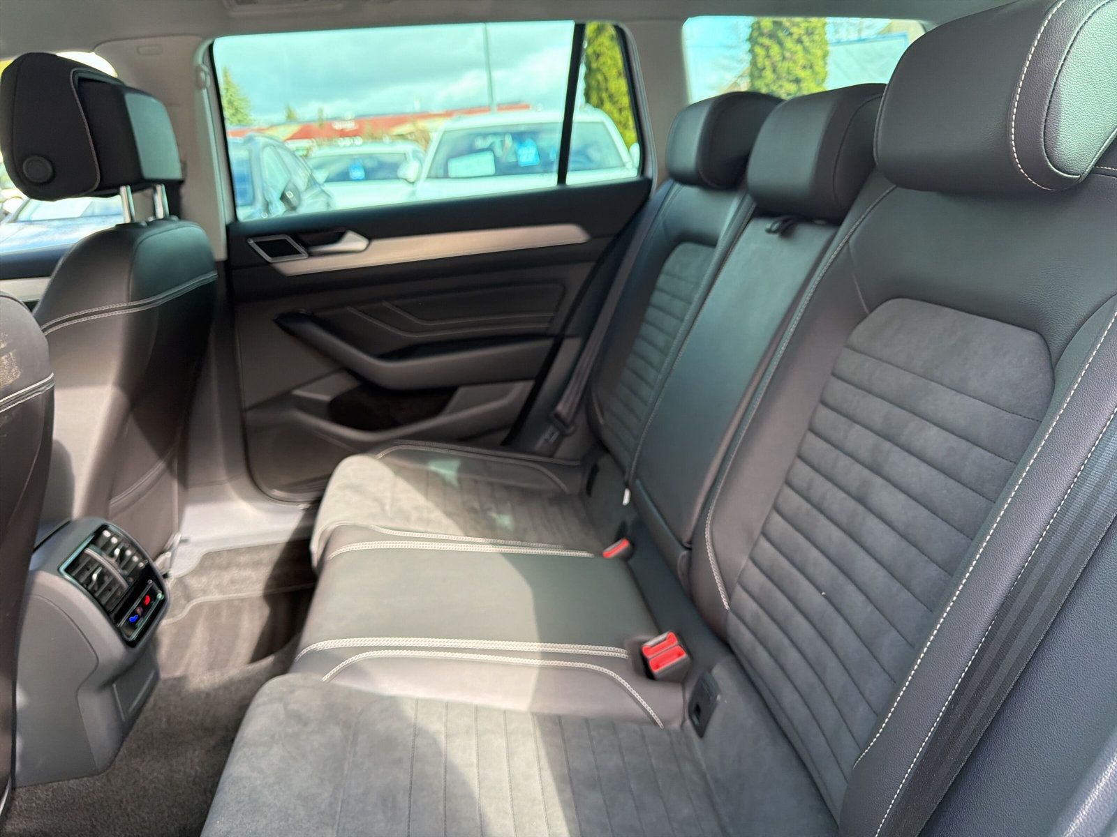 Passat Variant Elegance TSi DSG Navi PANO Elegan