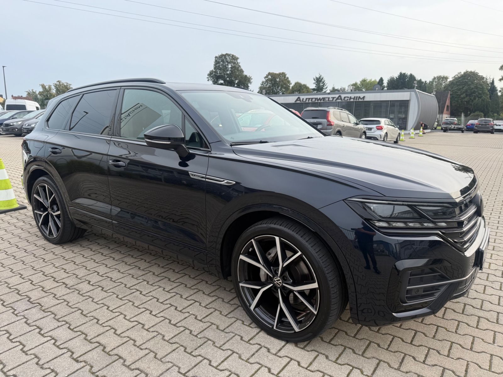 Volkswagen Touareg R-Line 4Motion foto 5