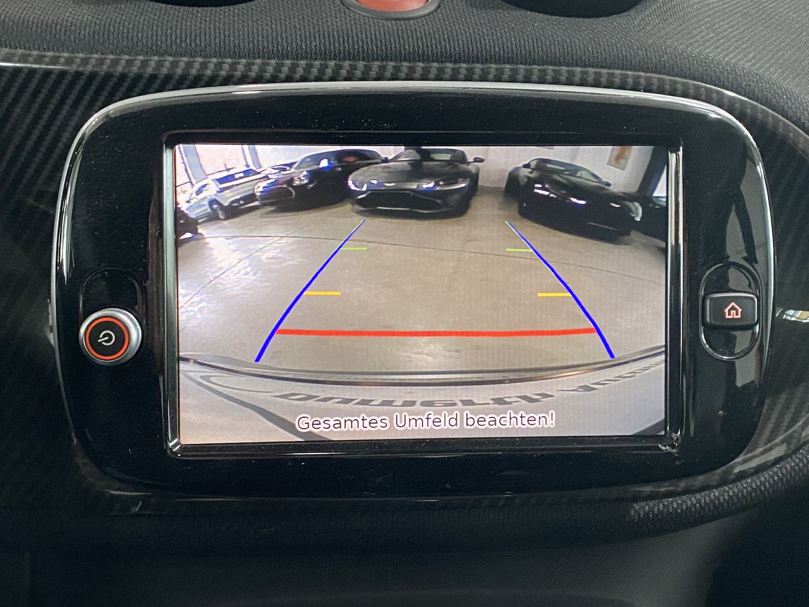 Fahrzeugabbildung Smart ForTwo EQ Pulse-Exclusive 22KW/Pano/MATT/Navi/