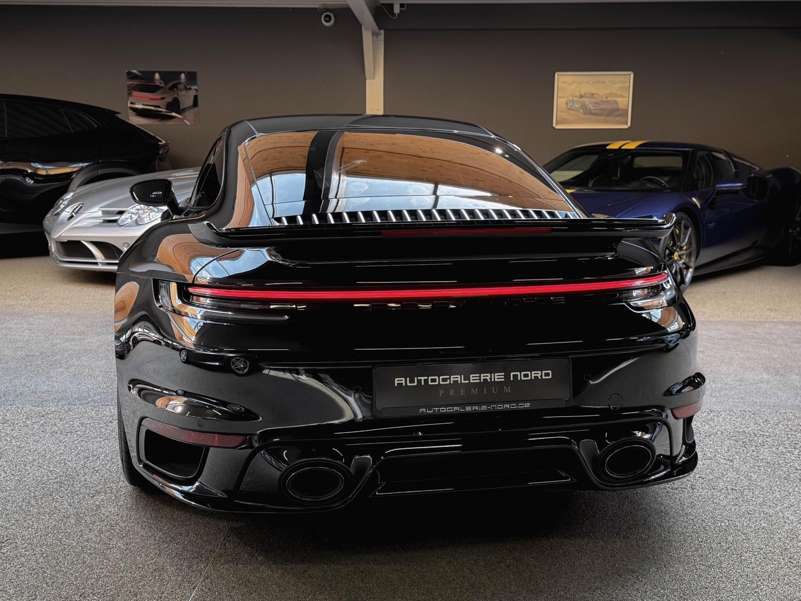 Porsche 911 Turbo S Approved+Aero Kit+ Lift+ Sport-AGA