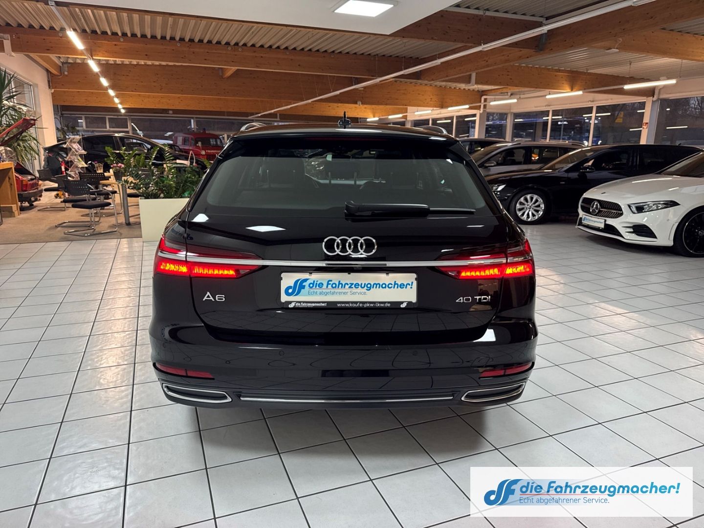 Fahrzeugabbildung Audi A6 Avant 40 TDI sport S-line Sportpaket AHK-klap
