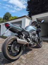 Yamaha FZ1 RN16 - YAMAHA R1