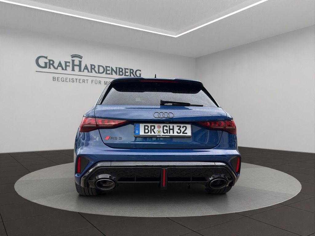 Audi RS3 Sportback quattro S-Tronic foto 5