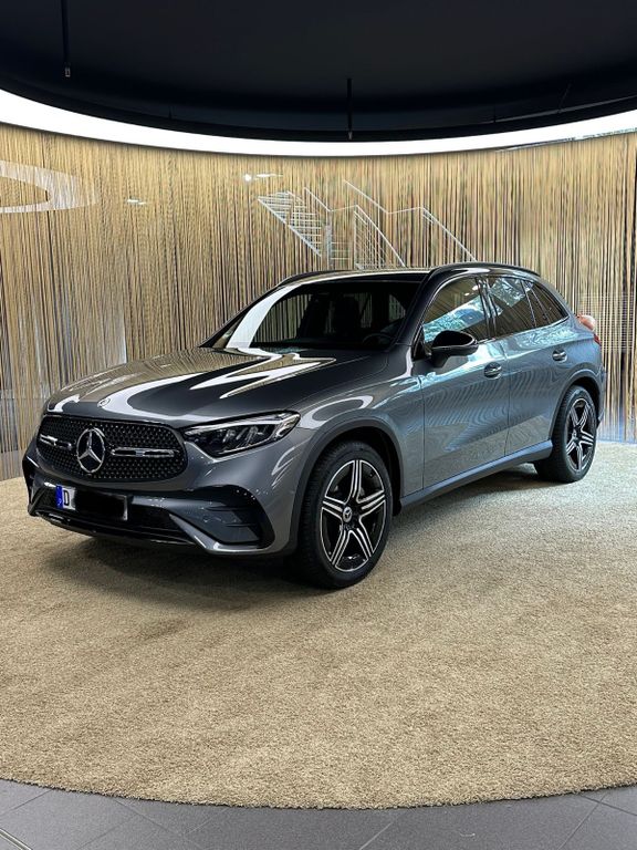 Image of Mercedes-Benz GLC 200