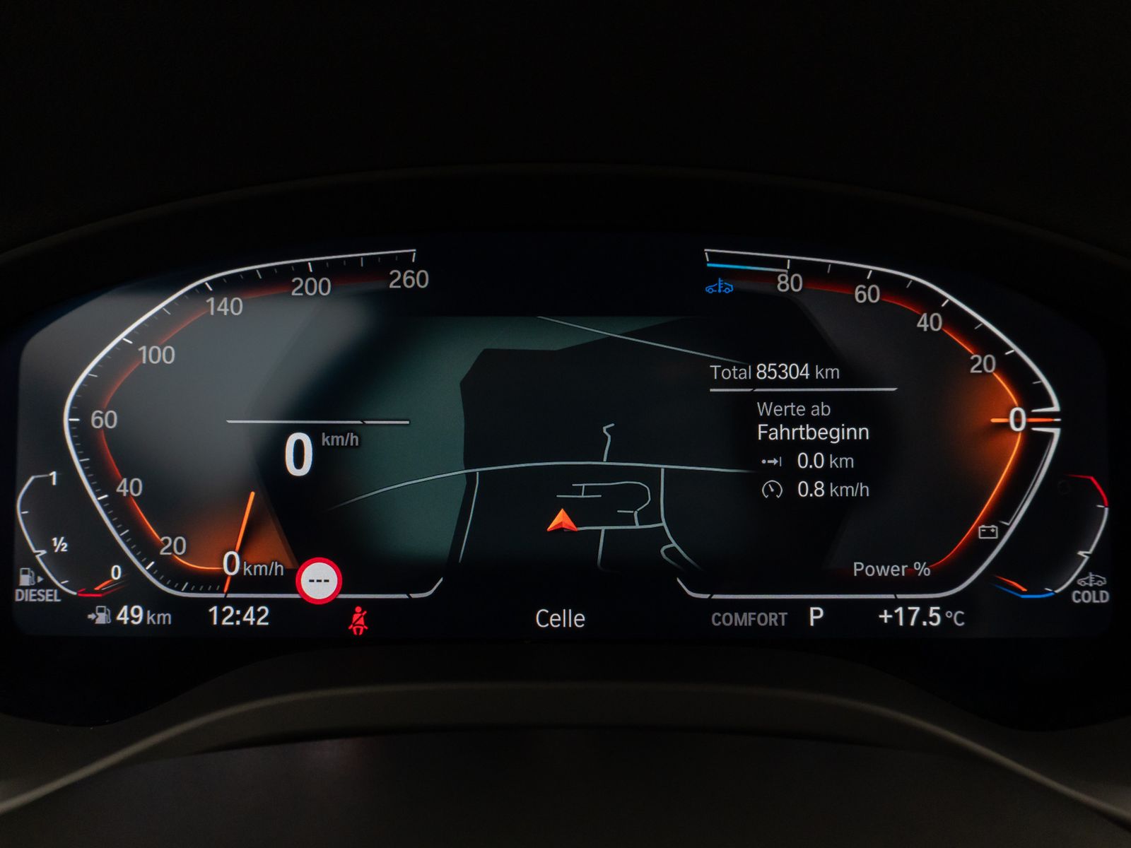 Fahrzeugabbildung BMW X3 xD20d Kamera HUD DAB HiFi Komfort Leder Sport