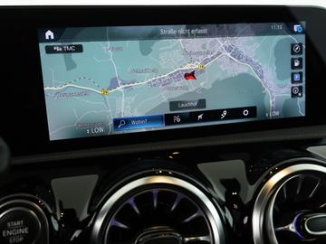 صورة مصغرة 13 لـ 2021 Mercedes-BENZ A 220