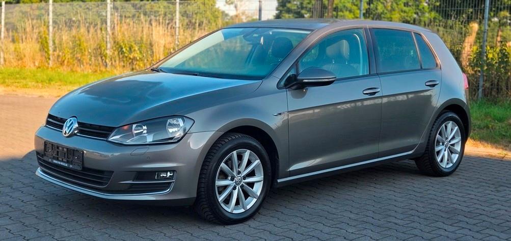 Volkswagen Golf VII Lim. Lounge BMT / Klima / Navi / PDC