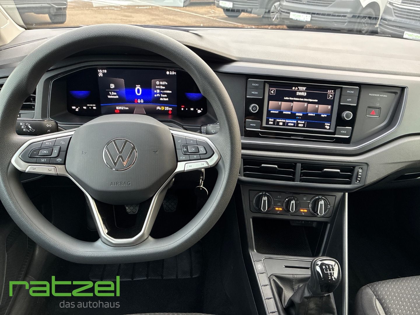 Fahrzeugabbildung Volkswagen Polo VI Basis 1.0 Digitales Cockpit LED
