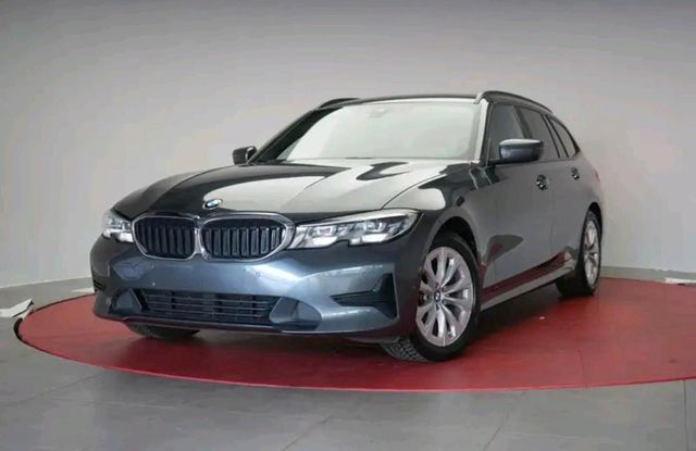 BMW BMW 318d Diesel Mild Hybrid
