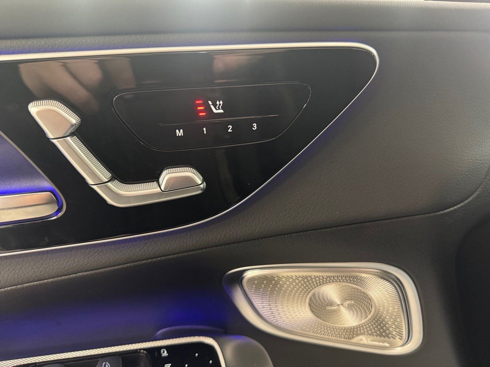 Fahrzeugabbildung Mercedes-Benz GLC 300 d 4M Coupe*Burm*Pano*HUD*20"*360°*Night*