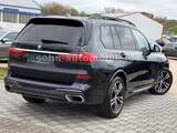 BMW X7 xD 40i M-Sport Laser/Pano/Massage/H&K/AHK/ACC - BMW X7 mit Benzin-Antrieb: Geländewagen, Automatik