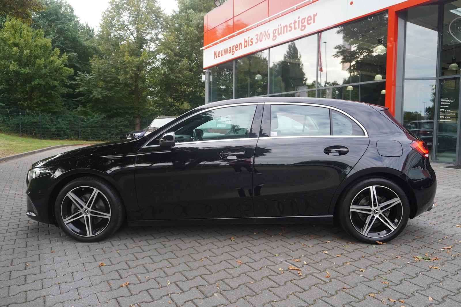 Mercedes-Benz A-Class A200 Edition 19 Totwinkel LED Digitales Cockpit, миниатюра 9