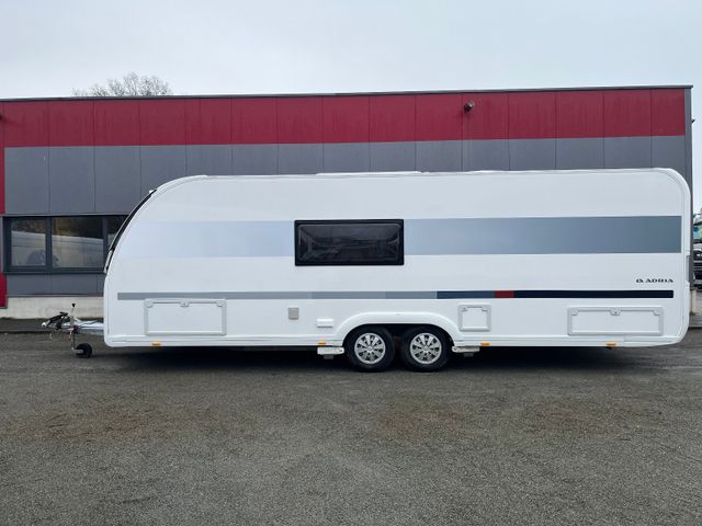 Adria Adora - 673PK Easydriver