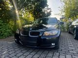 BMW 316d (NAVI)(AHK)(SHZ)(BI-XENON)(PDC) - BMW 316 in Frankfurt (Main)