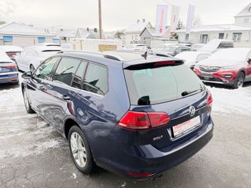Volkswagen Golf - 5