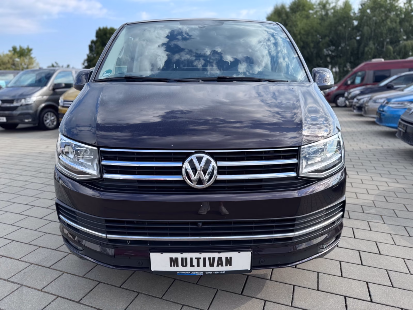 VOLKSWAGEN T6 MULTIVAN 2.0 TDI 150ch - LED - 7 Places - ATTELAGE - VOLANT EN CUIR