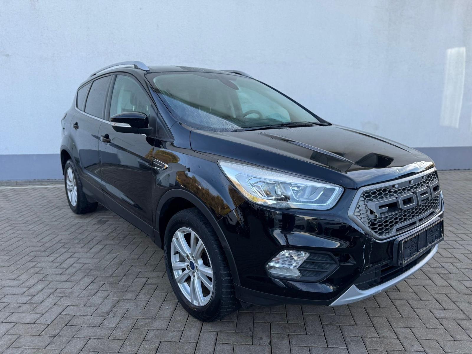 Ford Kuga Cool & Connect