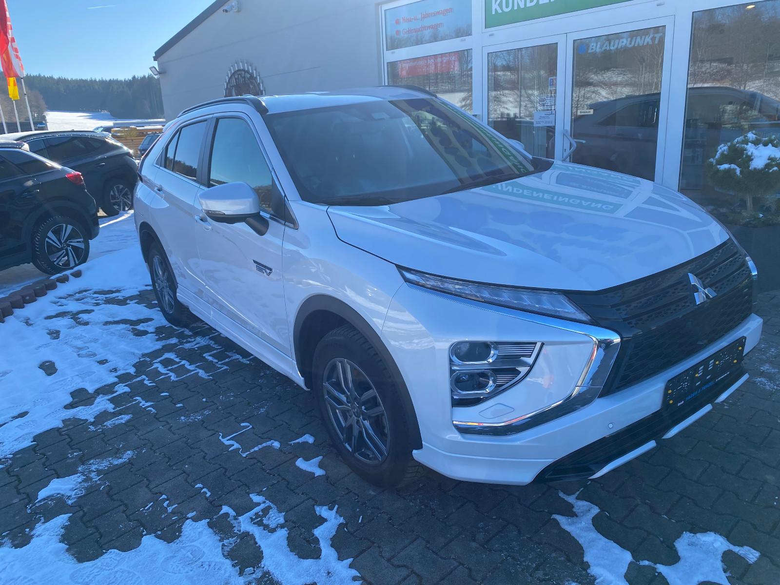 Mitsubishi Eclipse Cross Plus Select Black Hybrid 4WD