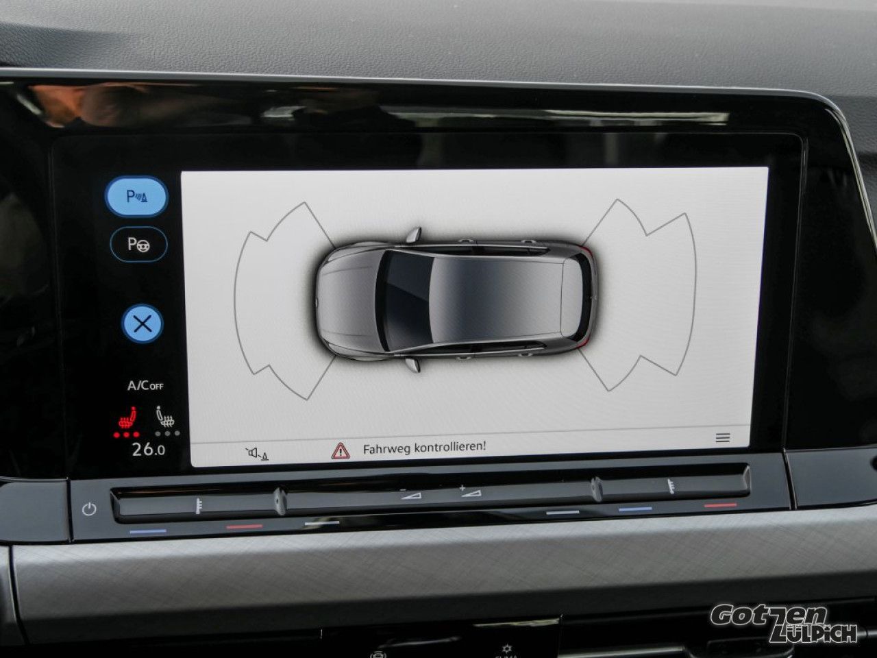 Fahrzeugabbildung Volkswagen Golf VIII Life 1.5 TSI Navi Travel Assist PDC