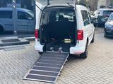 Volkswagen Caddy BMT 1.2 TSI Behindertengerecht-Rampe - Volkswagen Caddy mit Benzin-Antrieb