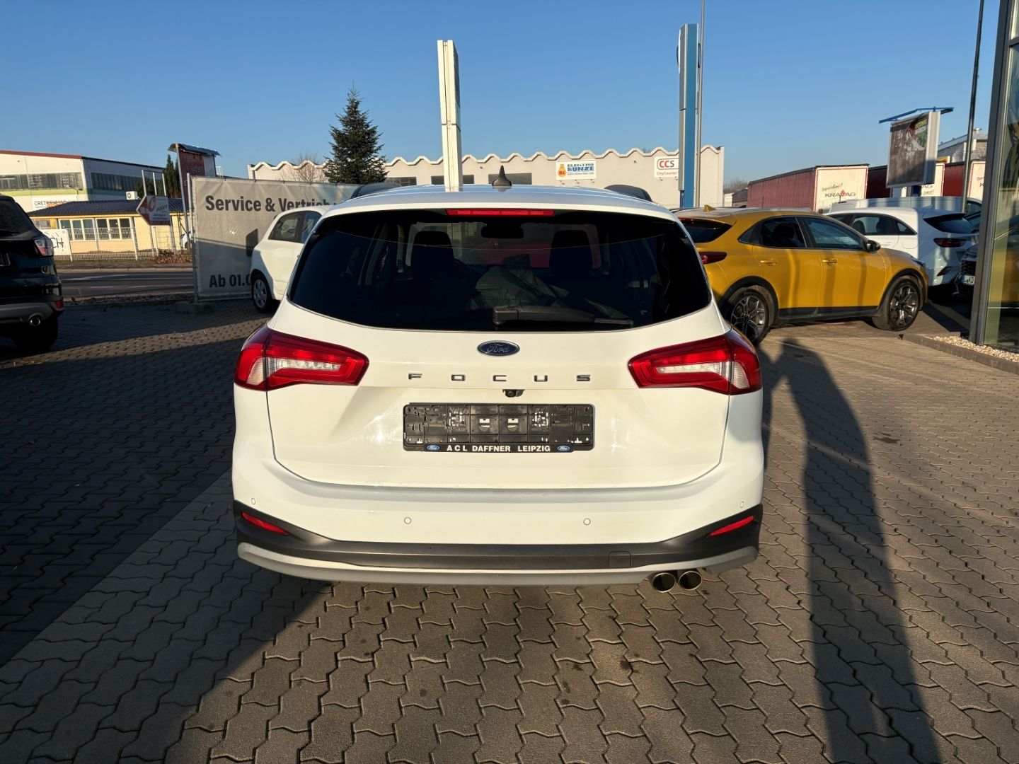 Fahrzeugabbildung Ford Focus Turnier Active BeheizbareWWS Navi LED Appl