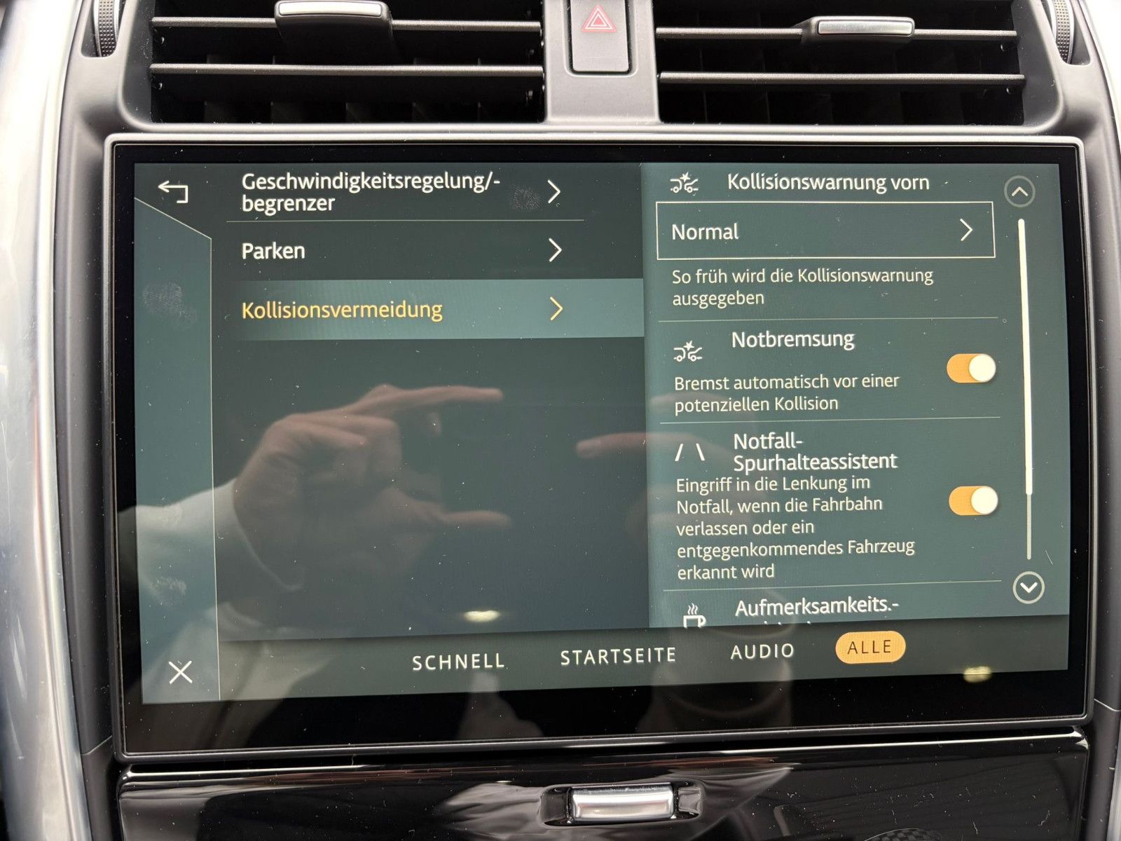 Fahrzeugabbildung Land Rover 5 R-Dynamic HSE D300/7-SITZER/PANO/3D-KAM/VOLL