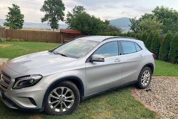 MERCEDES-BENZ GLA 200 d 4MATIC DCT -