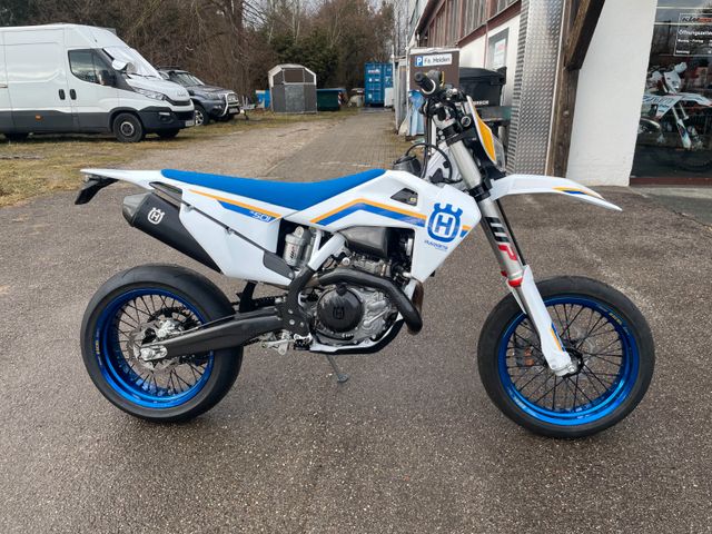 Husqvarna FE 501 Heritage Supermoto