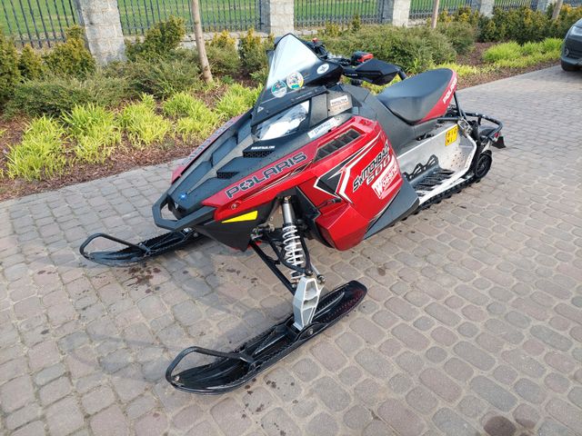 Polaris Snowmobile Switchback 600