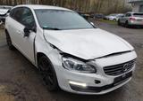 Volvo V60 Kombi Linje Svart - Volvo V60 Unfallwagen
