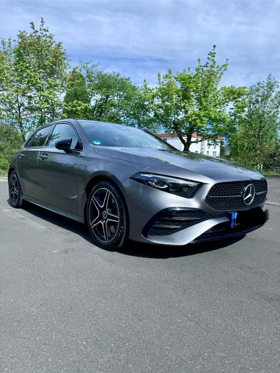 Mercedes-Benz A 250 4MATIC /AMG / MultiBeam/ Garantie 
