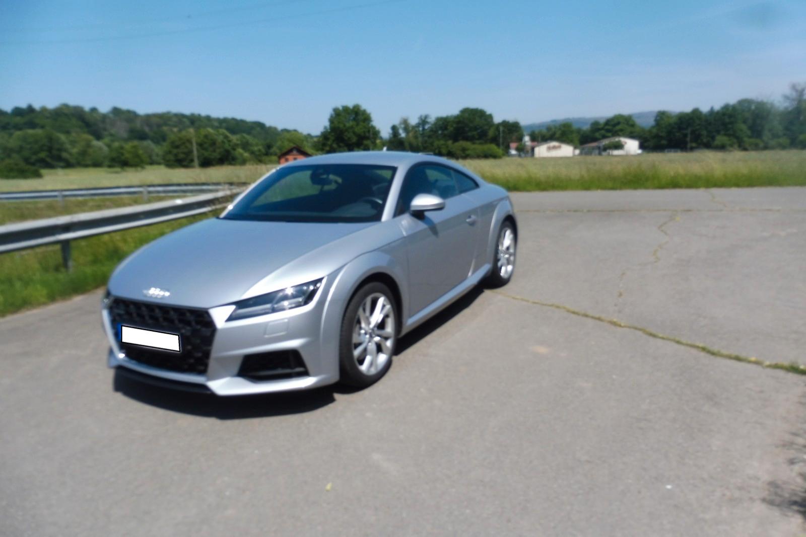 Audi TT Coupe 45 TFSI quattro  S-tronic. neuwertig