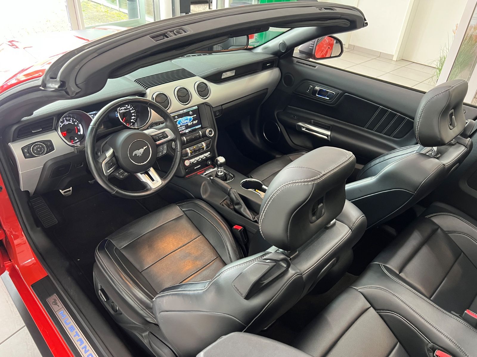 Fahrzeugabbildung Ford Mustang GT 5.0 Convertible ASCH KOMPRESSOR