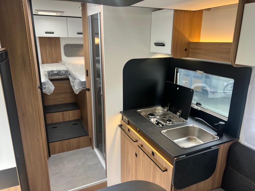 Autohaus Zimpel & Franke -  Challenger 337GA MJ2027 Arctic+4,1t+SofortVerfügbar - Bild 11